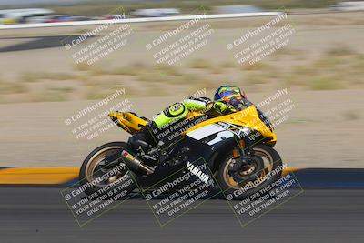 media/Nov-06-2022-SoCal Trackdays (Sun) [[208d2ccc26]]/Turn 11 Side (945am)/